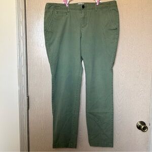 Green Merona Modern Fit Stretch Pants - Size 14